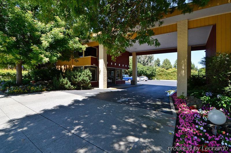 County Inn Mountain View Bagian luar foto