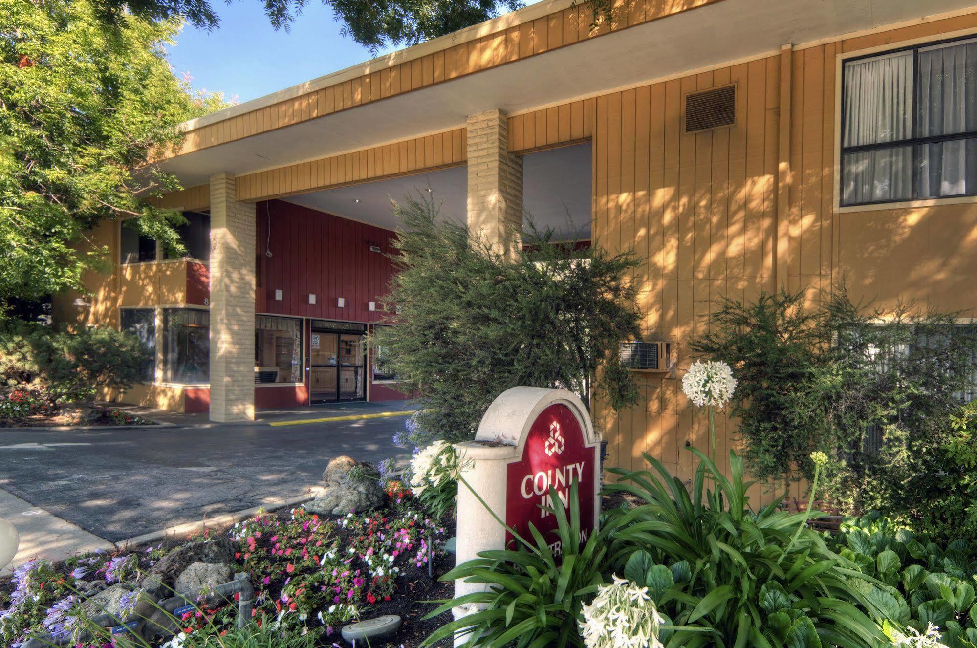 County Inn Mountain View Bagian luar foto